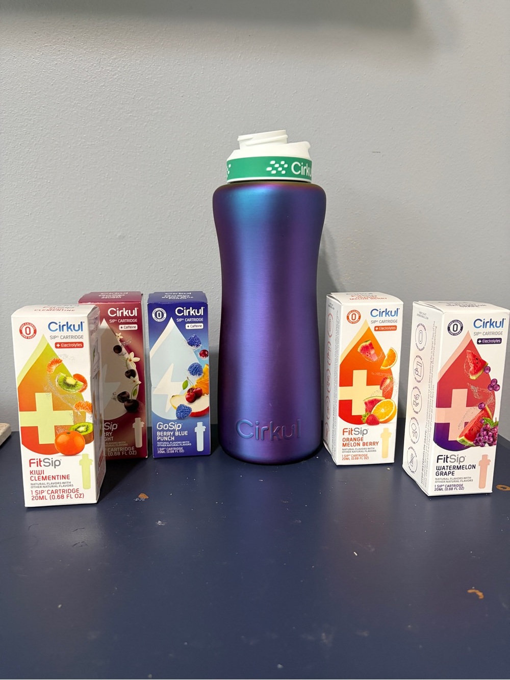Cirkul Aurora Purple Stainless Water Bottle with Lid